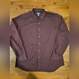 VAN HEUSEN MEN'S BURGANDY SATEEN STRIPE BUTTON-DOWN SHIRT SIZE LARGE